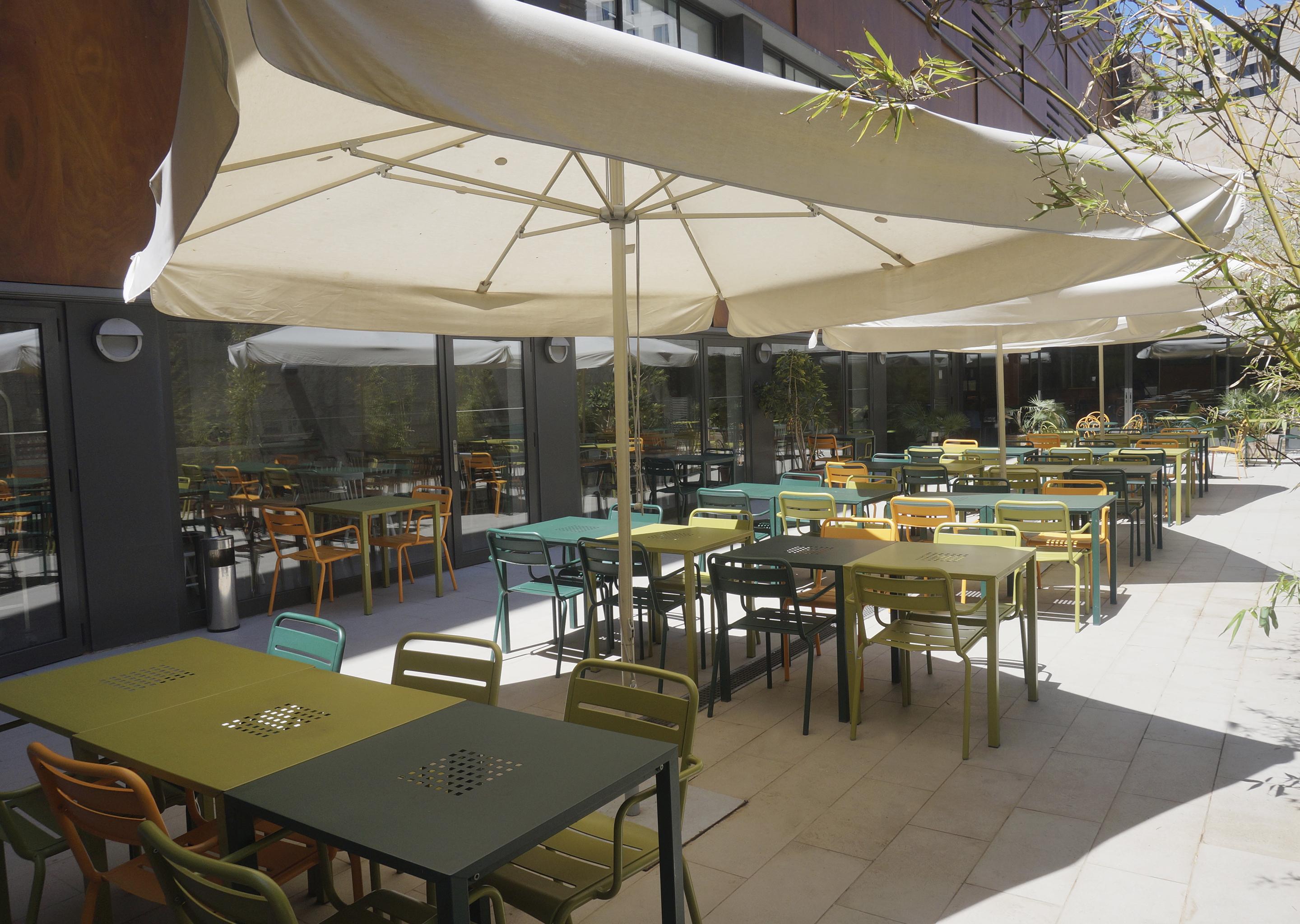 Alberg Pere Tarres Barcelona Buitenkant foto